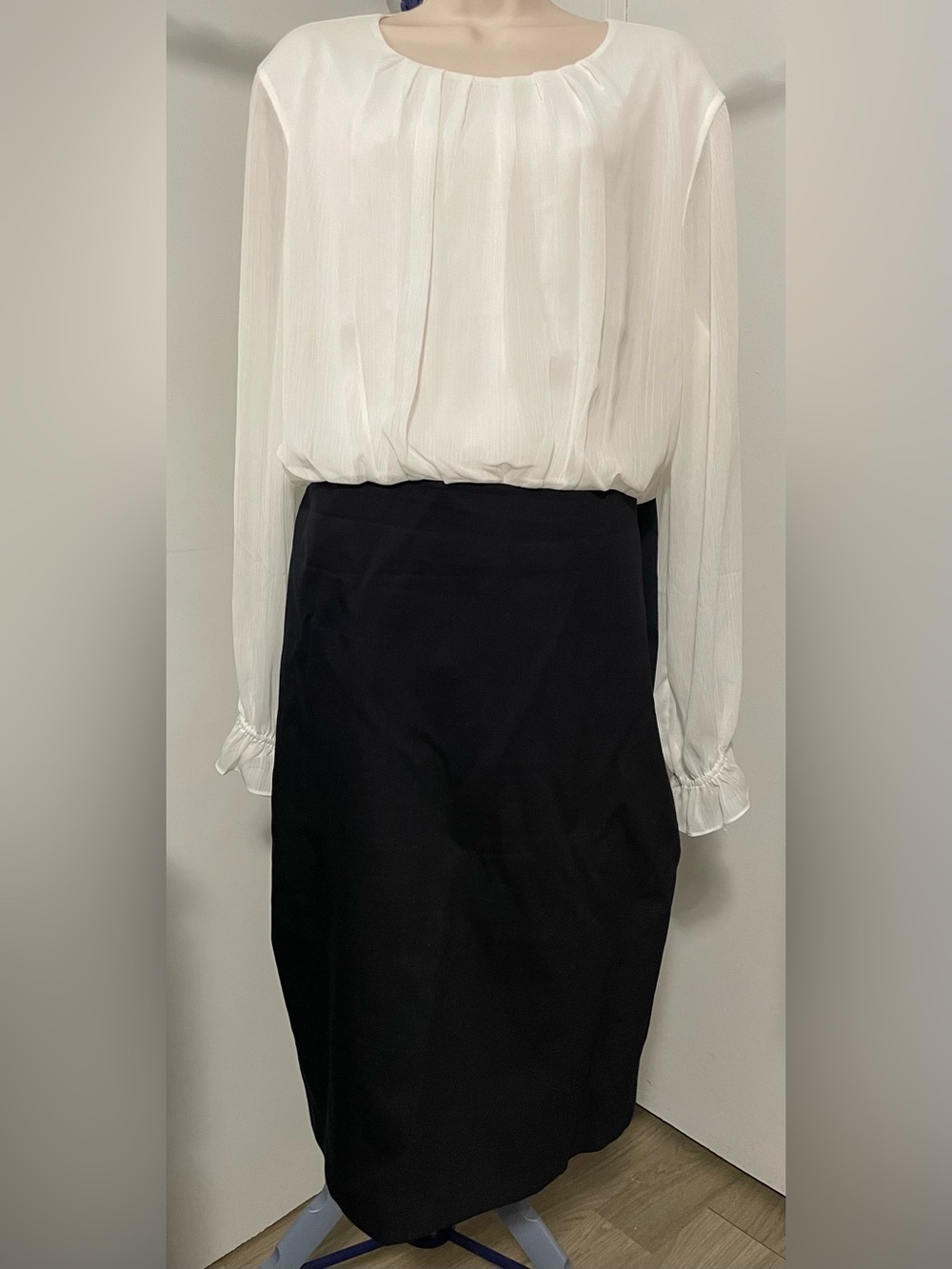 Ted Baker Lizzata Pencil Skirt dress Sz.5 US 12